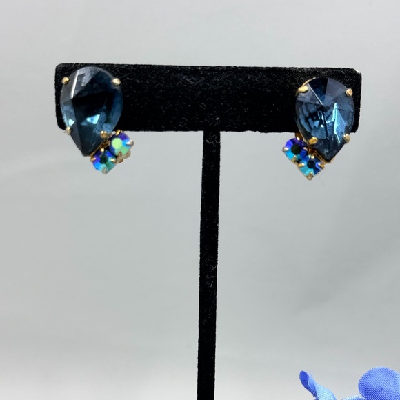 Blue Crystal With Aurora Borealis Finish Clip On Vintage Earrings - Picture 2 of 8